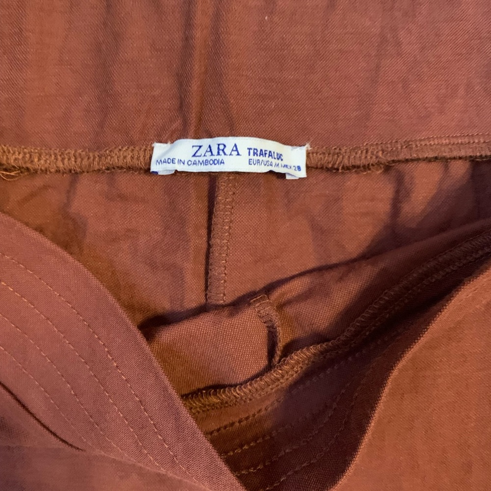 ZARA TRF SIZE MEDIUM BURNT ORANGE WIDE LEG PANTS, PERFECT CONDITION AND STRETCHY
